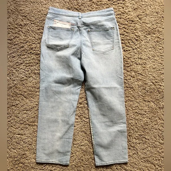 Light Blue Denim Jeans with Super Cute Patchwork - Picture 2 of 4